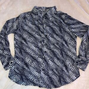 Women’s button down